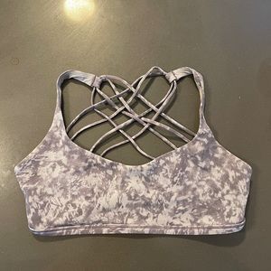Lululemon Free to Be Wild Bra Size 10